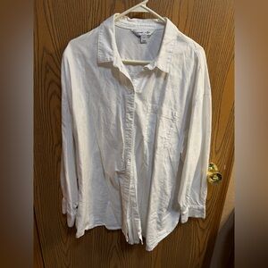 Old Navy Cream Button-Up Shirt
